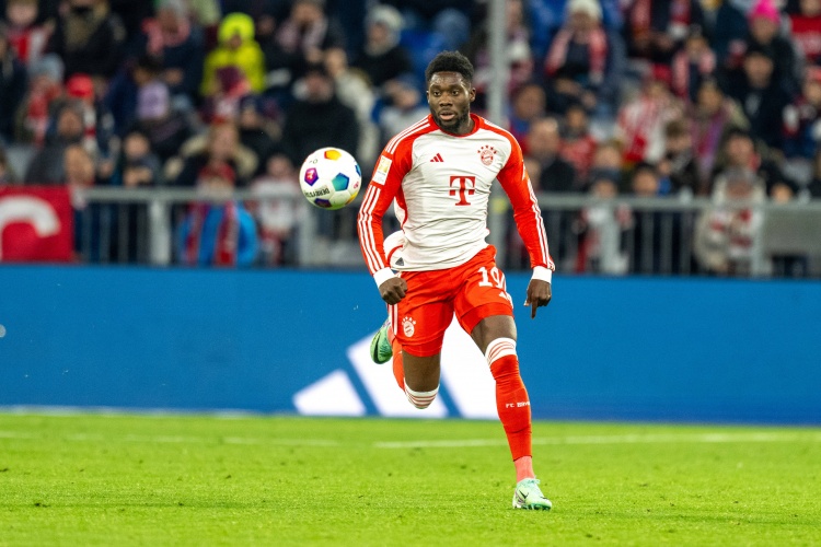 sport1：阿方索降低了對薪水的要求，他接近與拜仁續約